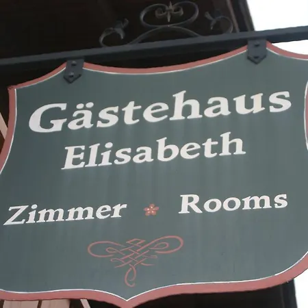 Casa de hóspedes Gaestehaus Elisabeth 3*