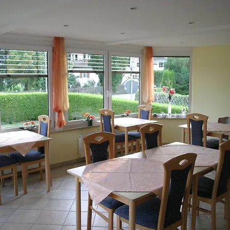 Casa de hóspedes Gaestehaus Elisabeth 3*