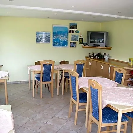 Gaestehaus Elisabeth Pensionat 3*